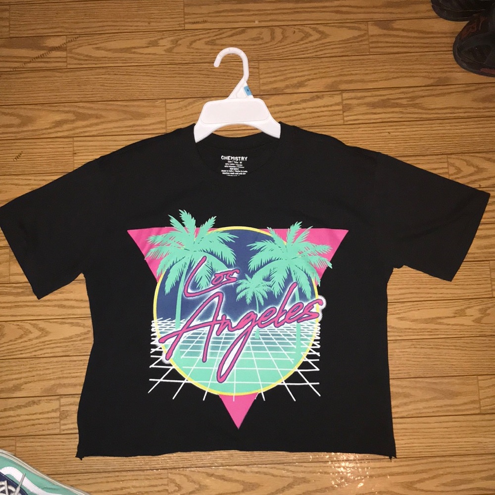 🎉🎊 5 for $20🎉🎊 Women’s crop top shirt - Picture 1 of 4
